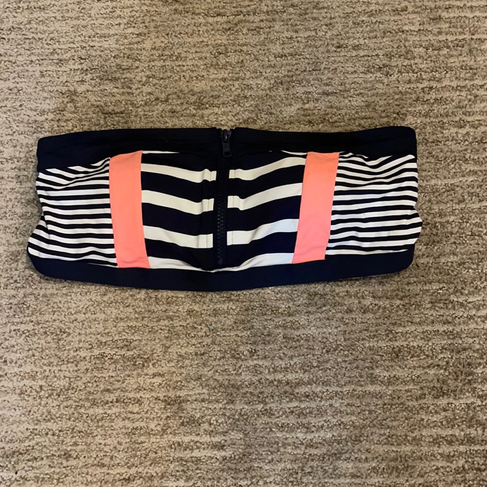 Venus Bathing Suite Top